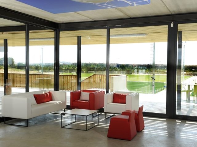 MSV_bar_inside