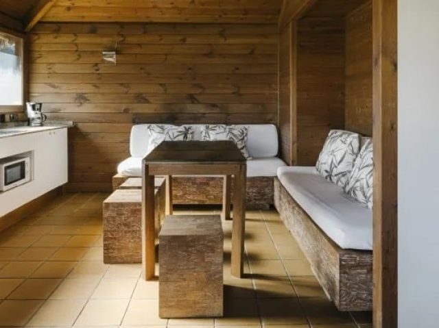 MSV_Aloha_livingroom