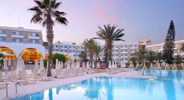 Louis Phaethon Beach 4*